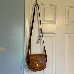 Nice Dooney & Bourke purse